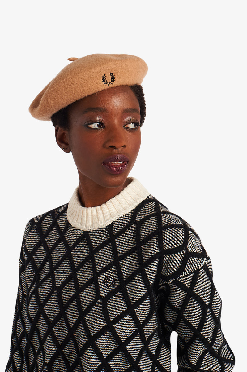 Fred Perry Dark Caramel Beret – DeadRockers