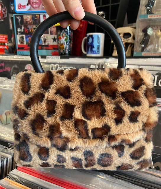 Fuzzy discount leopard purse