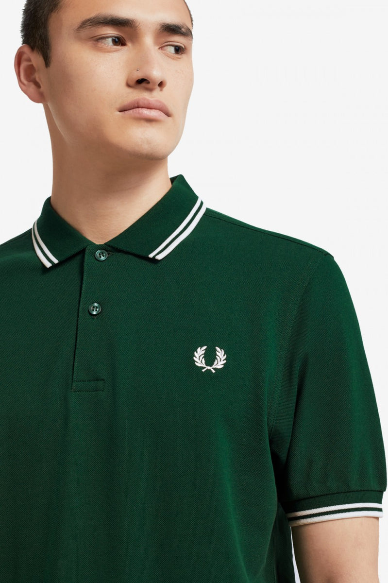  Fred Perry Camisa Twin Tipped Hombre-M3600, Ivy : Ropa, Zapatos  y Joyería