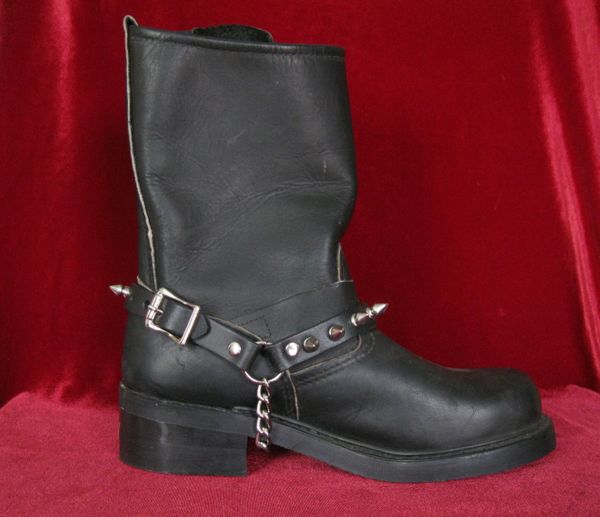 Boot strap, black leather with spike rivets