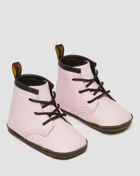 Dr martens crib bootie 2025