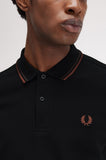 Fred Perry Polo Black / Carrington Road Brick / Whisky Brown