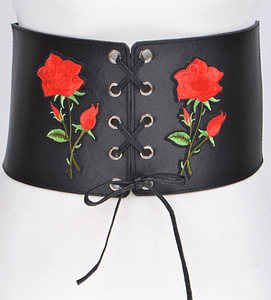 Lace Me Up Roses Corset Belt